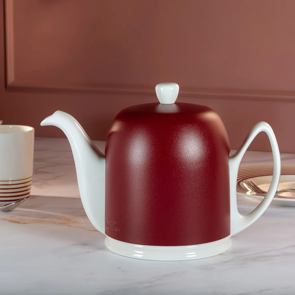 Théière 4 tasses cloche bordeaux - Image 3